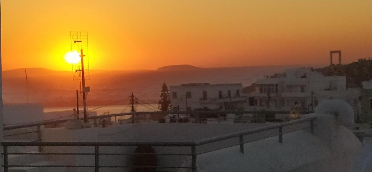 Naxion Esti - Διαμονή Στην Παλιά Χώρα Της Νάξου Villa Naxos City Eksteriør billede